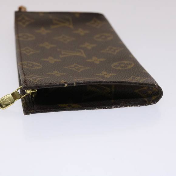 LOUIS VUITTON Monogram Bucket GM Pouch Accessory Pouch LV Auth 49321 - Picture 4 of 16
